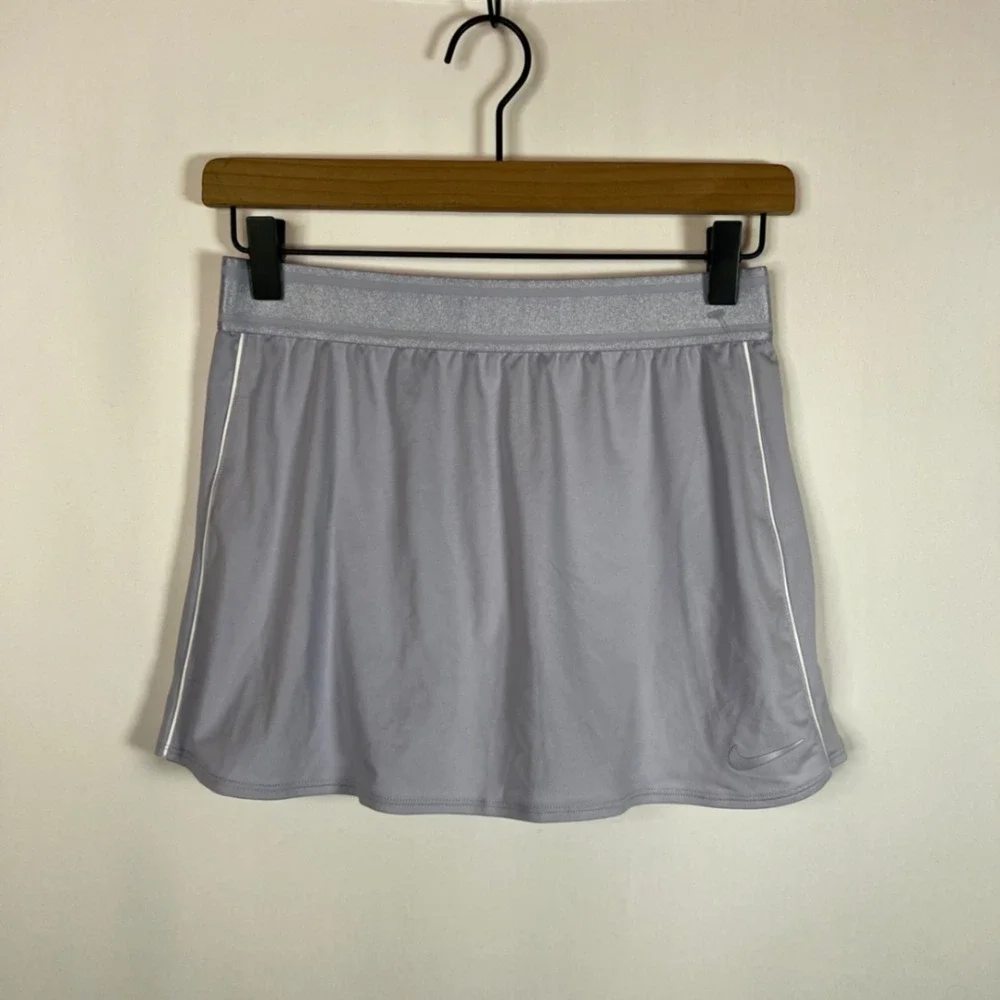 NWT Nike Skort Women‎ Small Dri-Fit Tennis Golf Purple Lavender Athletic Mini